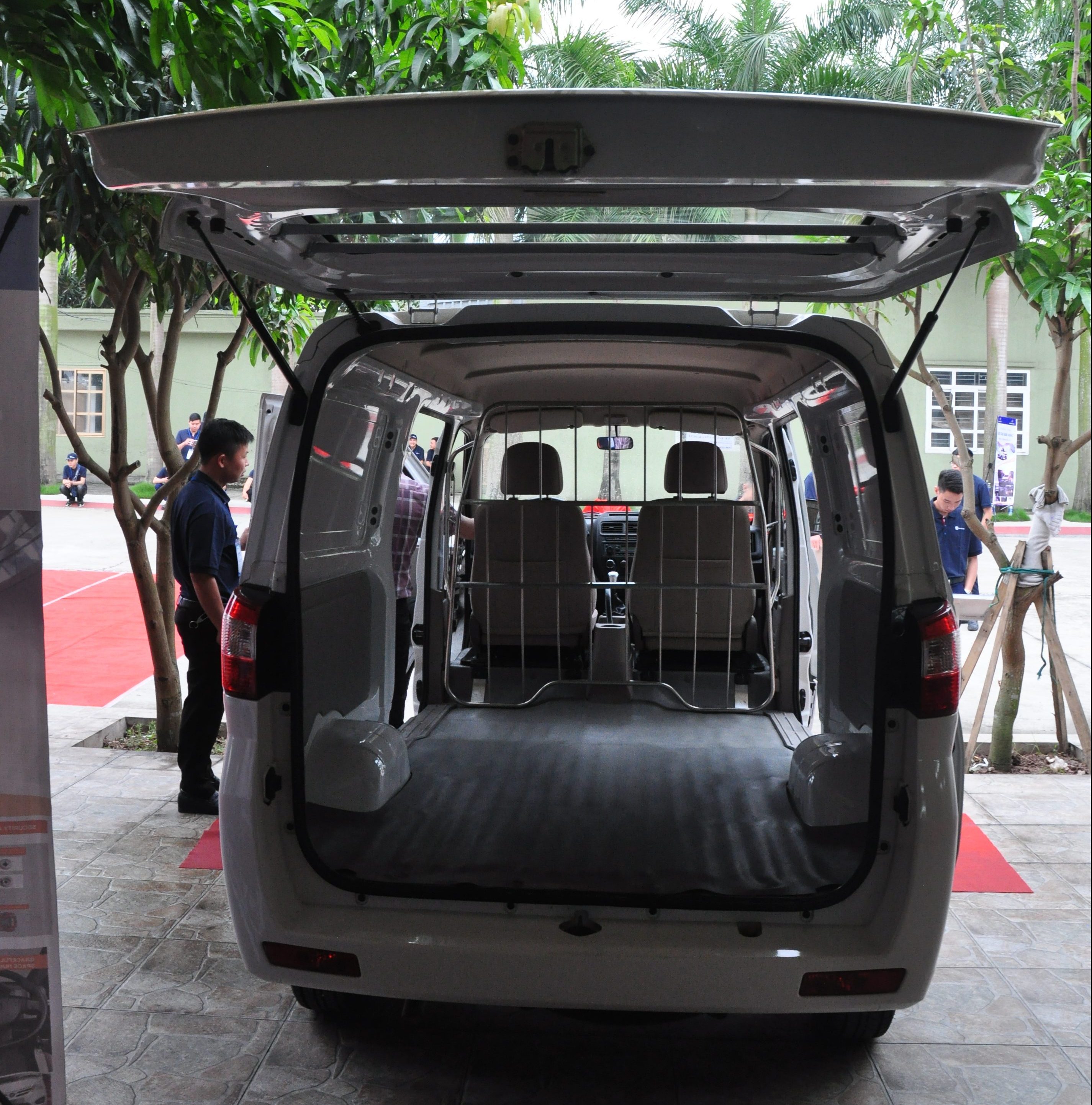 xe bán tải van foton gratour