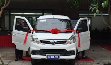 xe bán tải van foton gratour